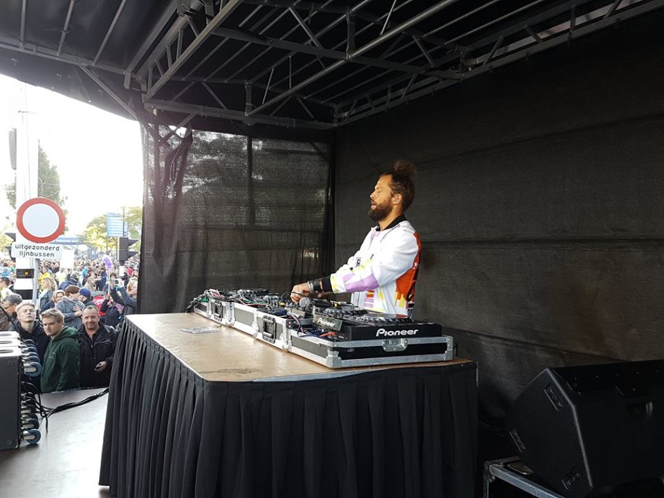 It wouldn't be a Netherlands party without a DJ